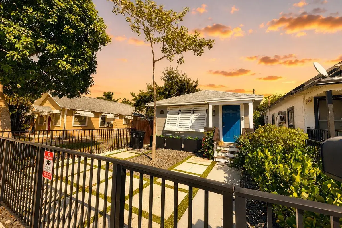 322 S L Street, FL 33460