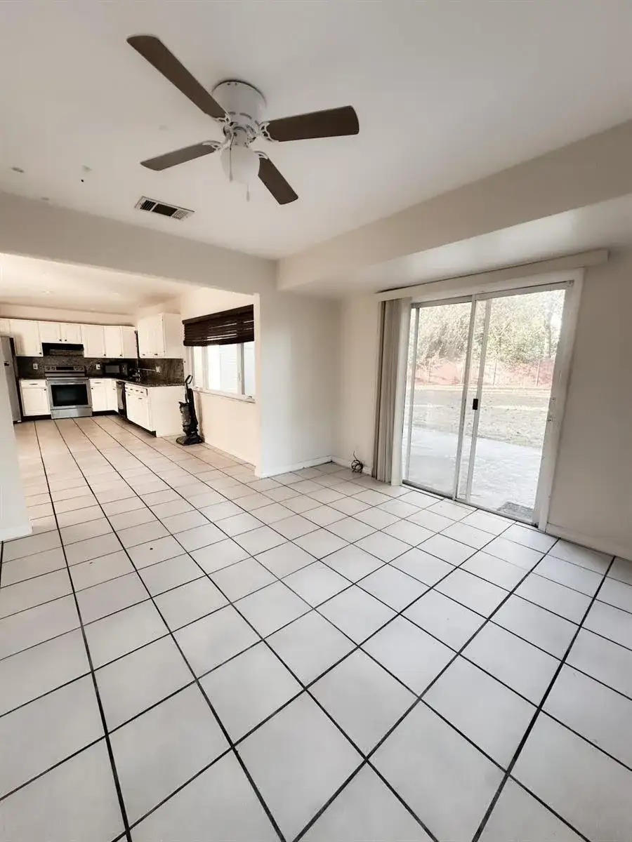 410 SW Kentwood Road, Port St. Lucie FL 34953 photo 2