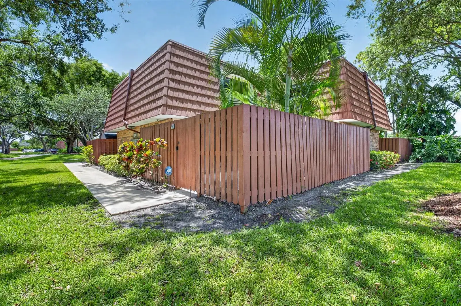1565 Augusta Circle # 103, Delray Beach FL 33445