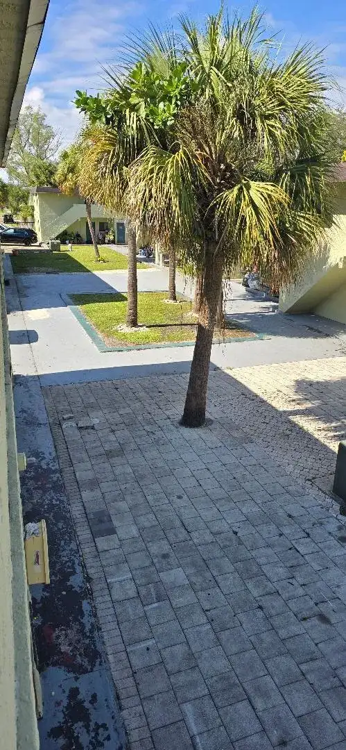 2250 NW 183rd Street # 1, Miami Gardens FL 33056 photo 4