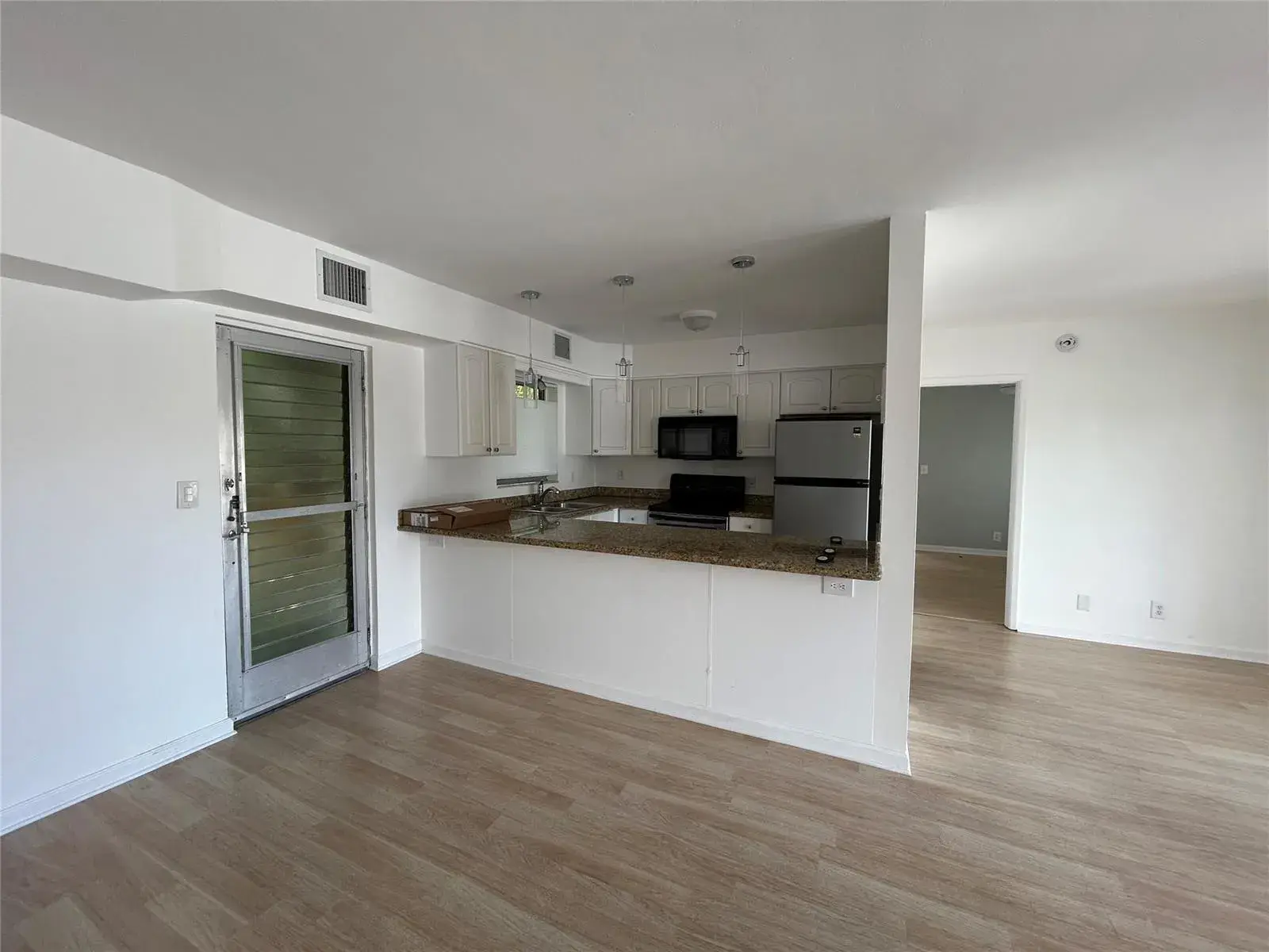 77 Hendricks Isle # 10, Fort Lauderdale FL 33301