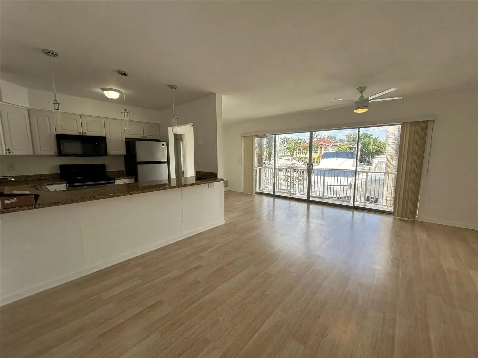 77 Hendricks Isle # 10, Fort Lauderdale FL 33301