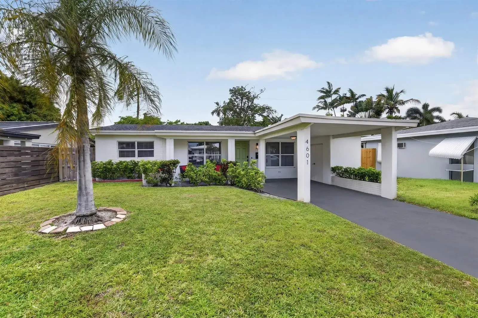 4601 NE 4th Avenue, Fort Lauderdale FL 33334 photo 2