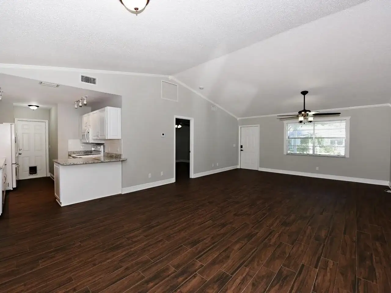 598 NE Maranta Terrado, Jensen Beach FL 34957 photo 4