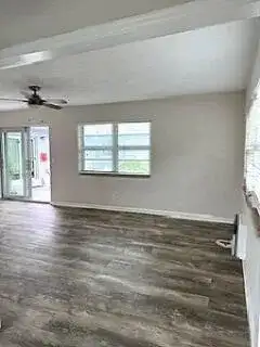 112 Lake Avenue # 12, FL 33460 photo 5