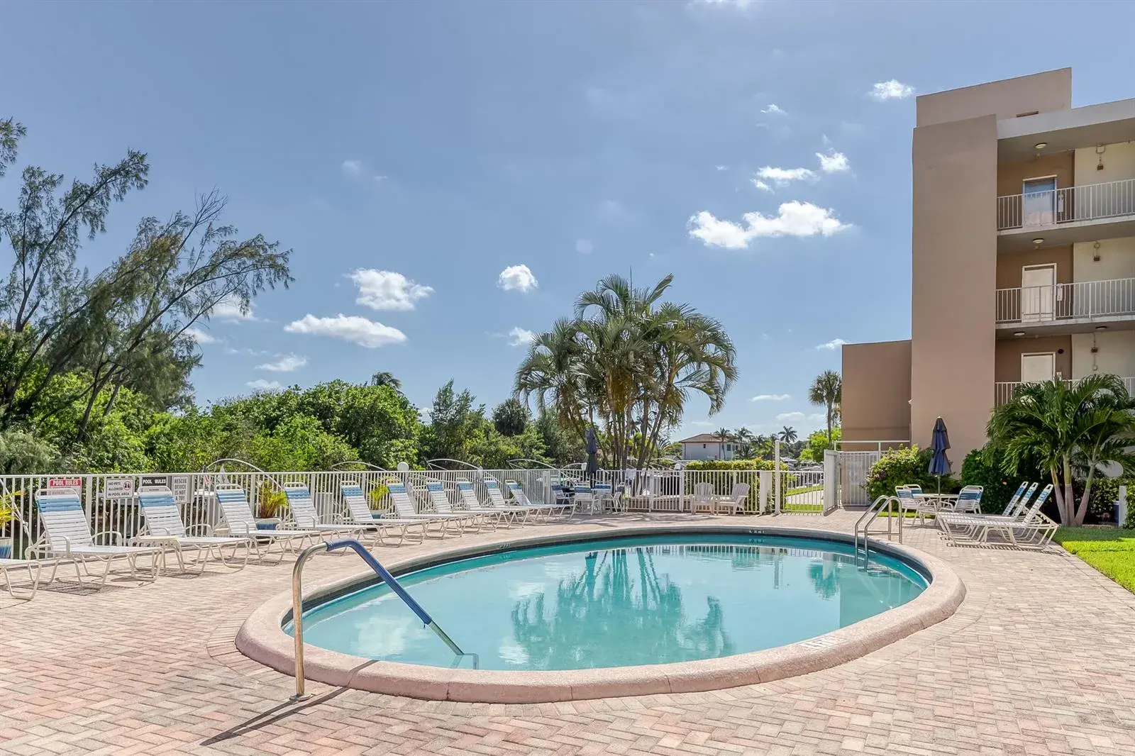 2850 NE 14th St Causeway # 308b, Pompano Beach FL 33062