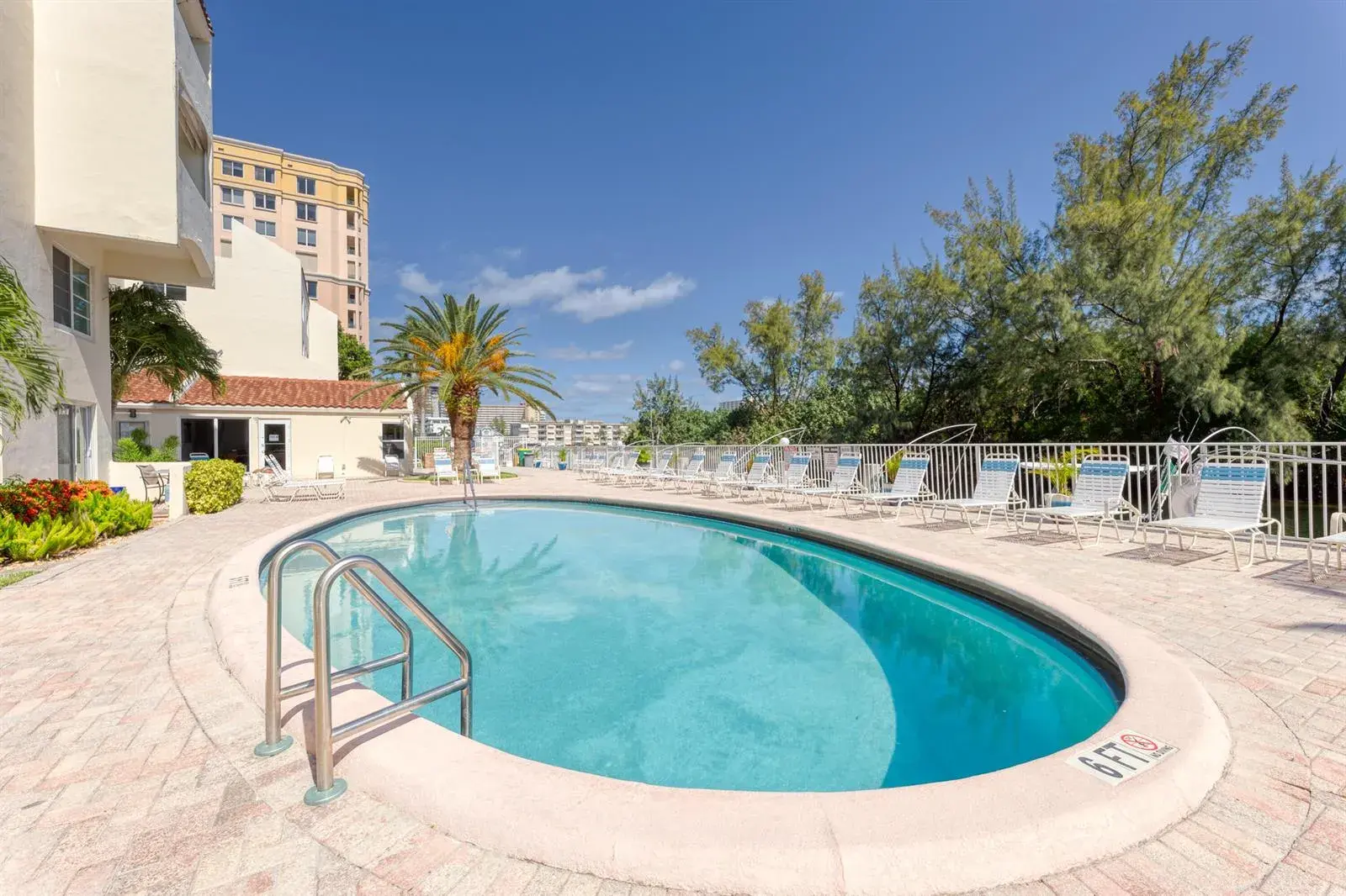 2850 NE 14th St Causeway # 308b, Pompano Beach FL 33062