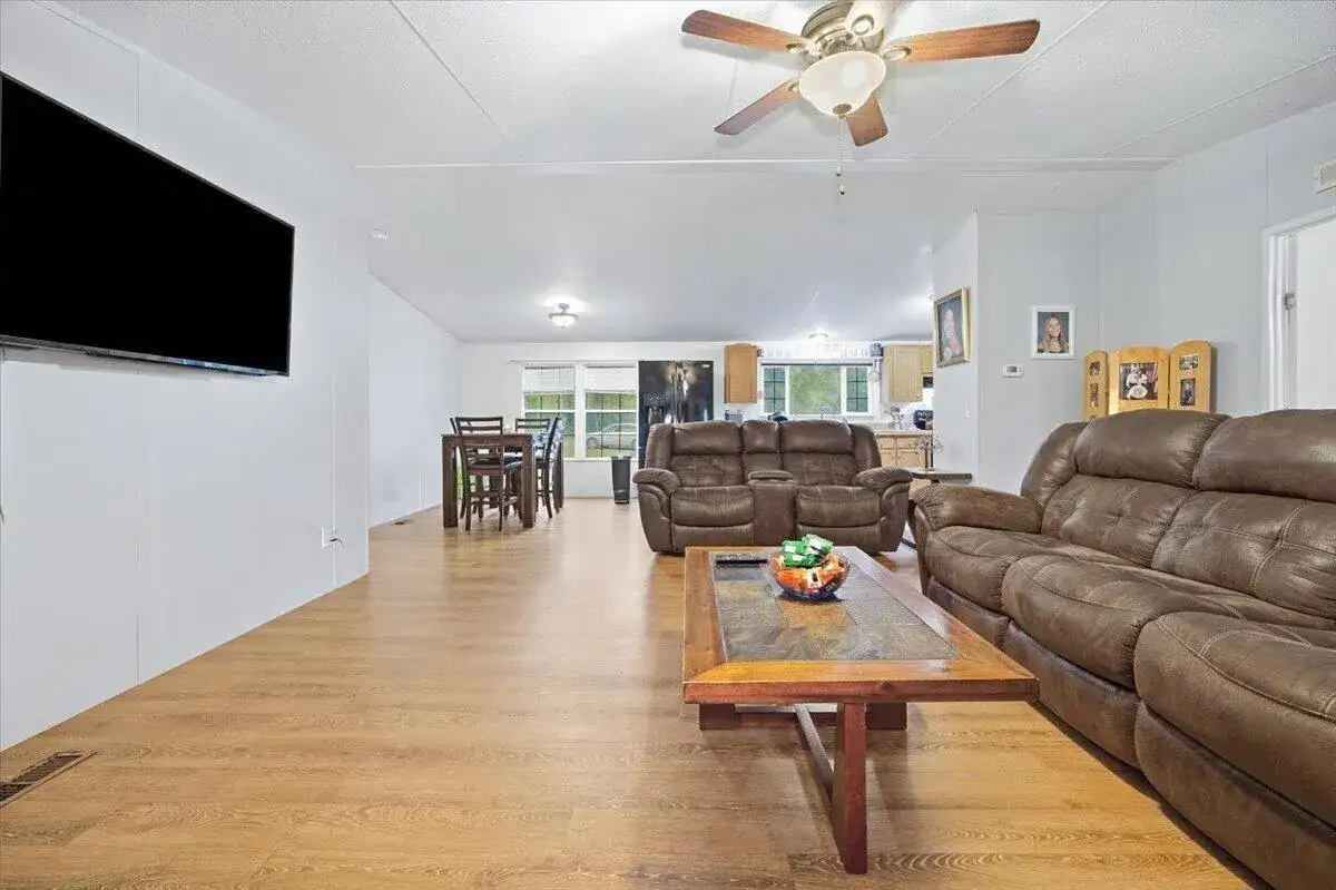 194 Keuka Road, FL 32148 photo 5