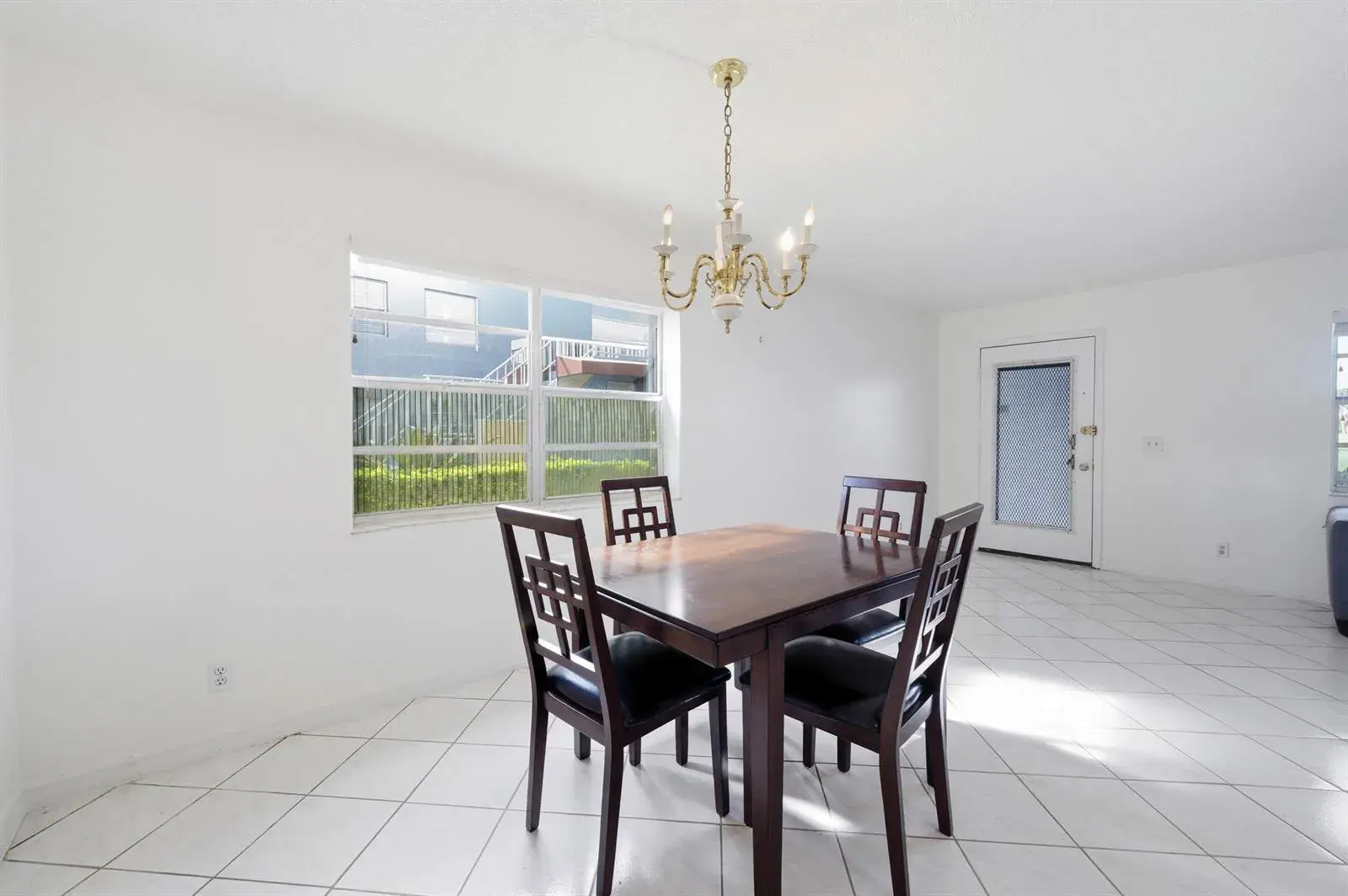 249 Burgundy F, Delray Beach FL 33484