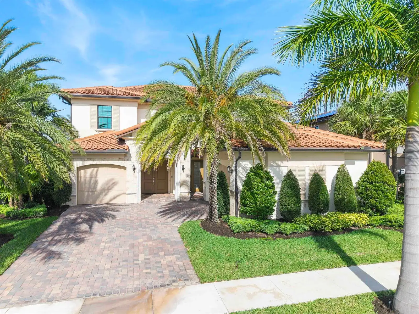 8685 Parkland Bay Drive, Parkland FL 33076 photo 3