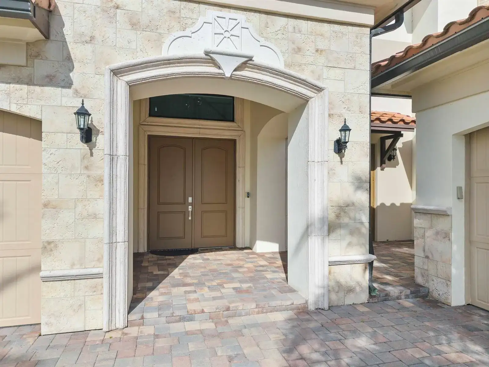 8685 Parkland Bay Drive, Parkland FL 33076 photo 4