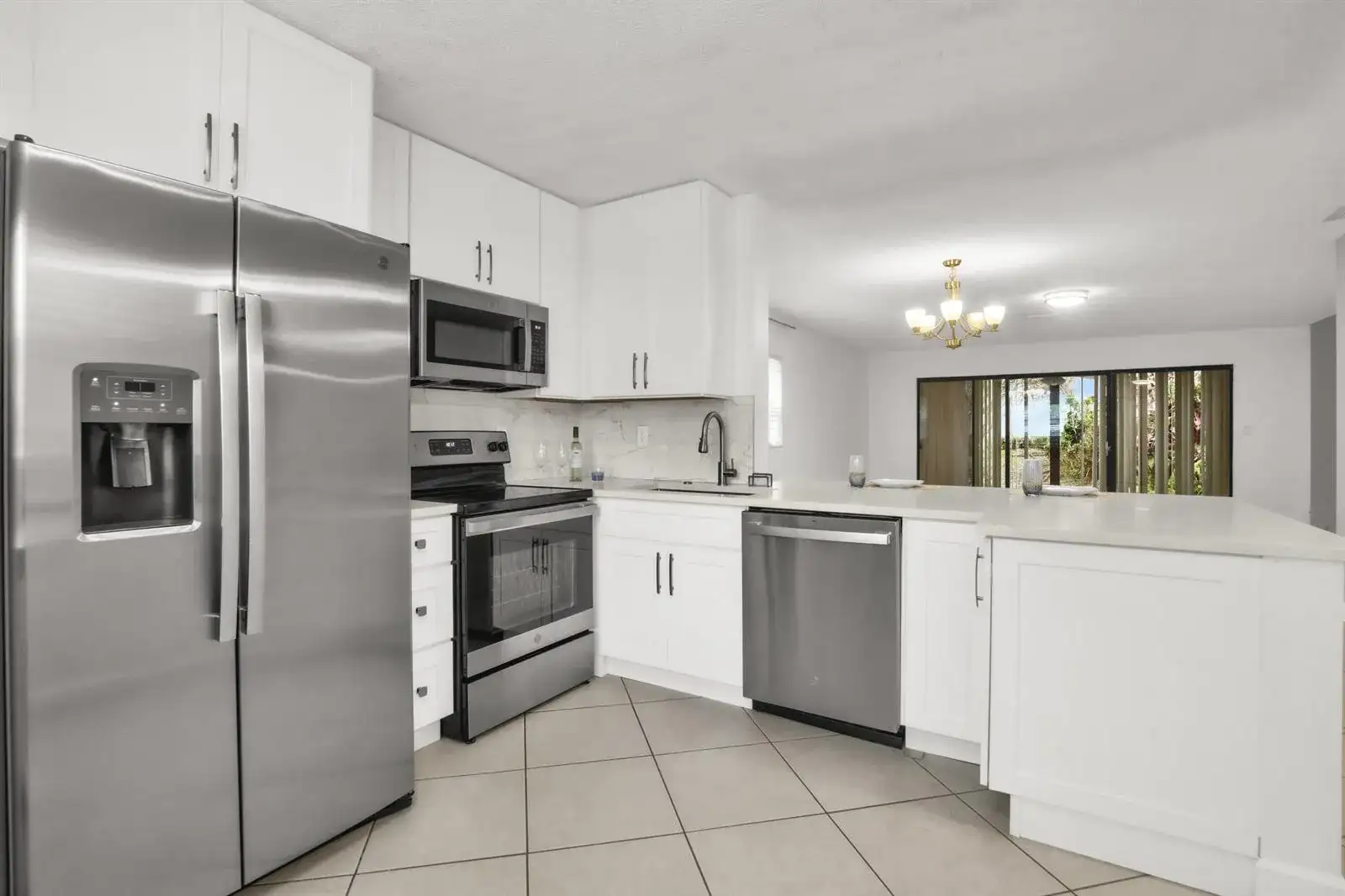 2112 NW 45th Avenue, Coconut Creek FL 33066 photo 3
