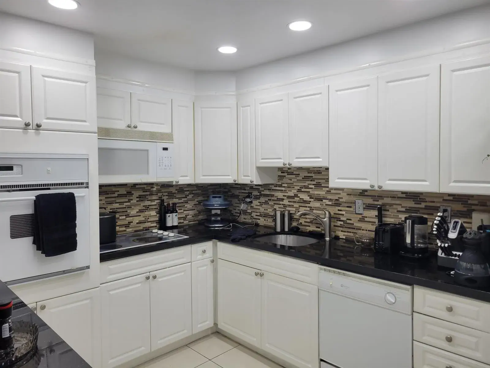 19370 Collins Avenue # 623, Sunny Isles Beach FL 33160