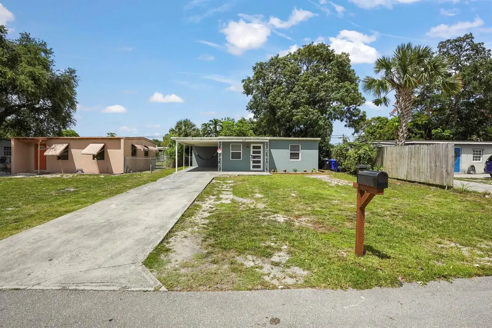 1657 Lauderdale Manor Drive, Fort Lauderdale FL 33311