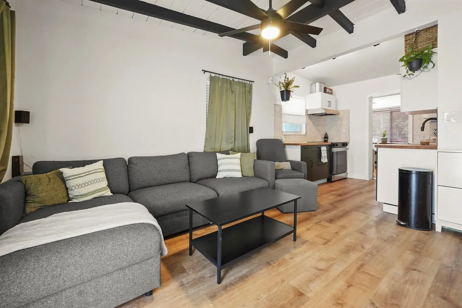 1657 Lauderdale Manor Drive, Fort Lauderdale FL 33311