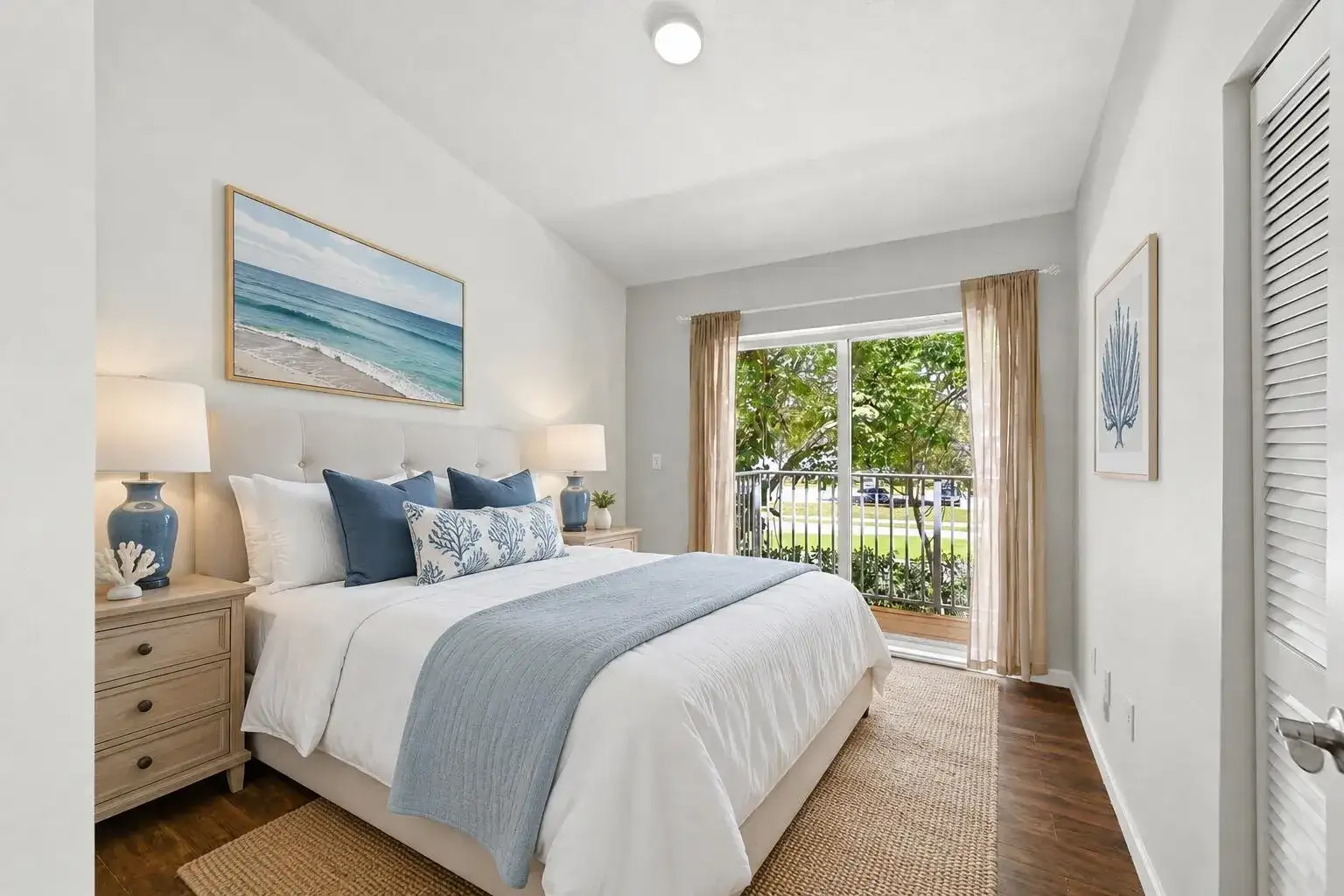 8464 Lagos De Campo Boulevard, Tamarac FL 33321 photo 4