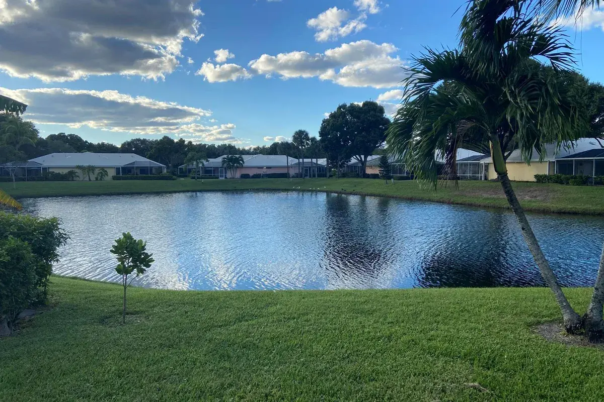 2102 Appleton Court, Palm Beach Gardens FL 33403