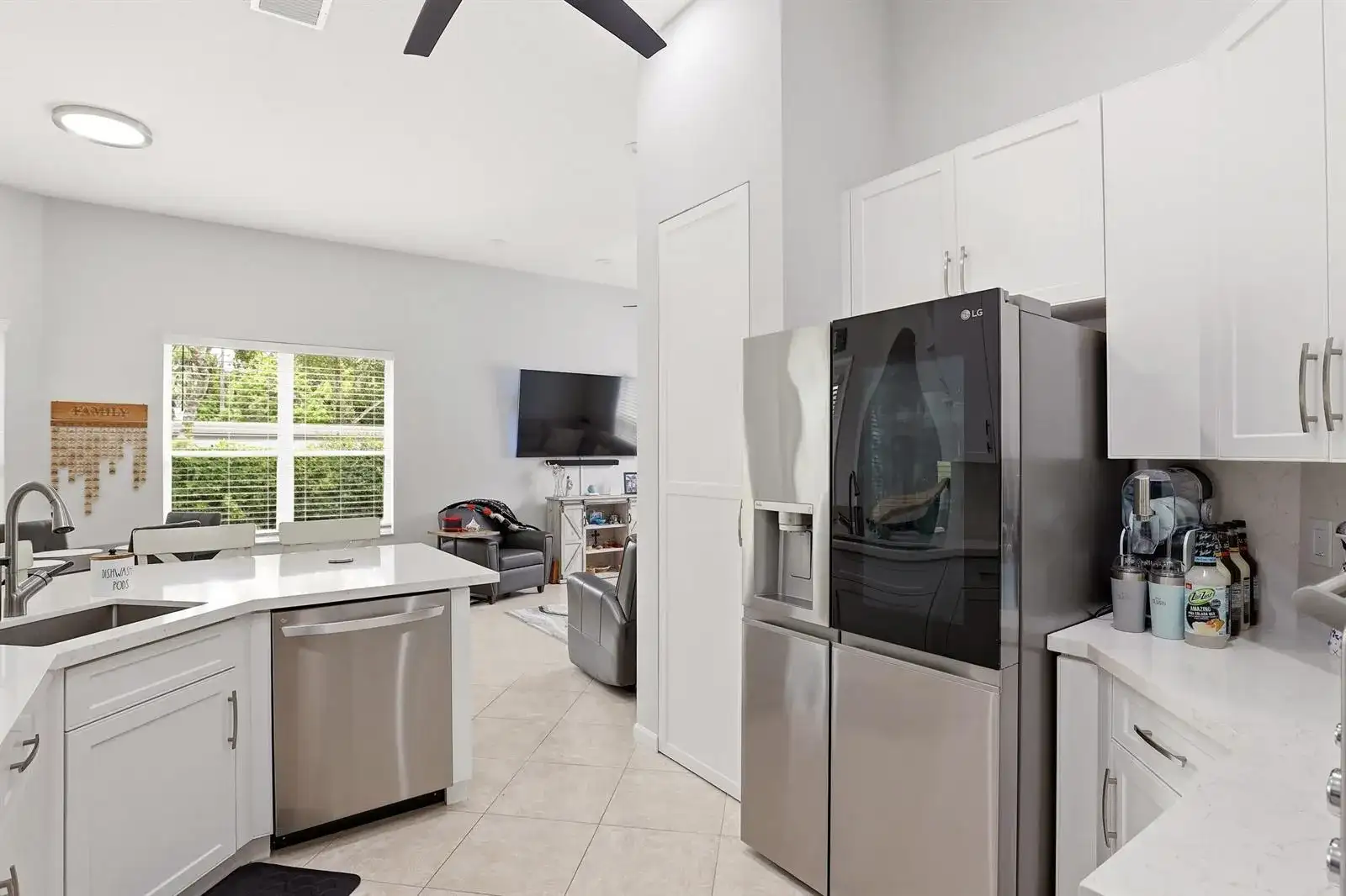 6583 Piemonte Drive, Boynton Beach FL 33472 photo 4