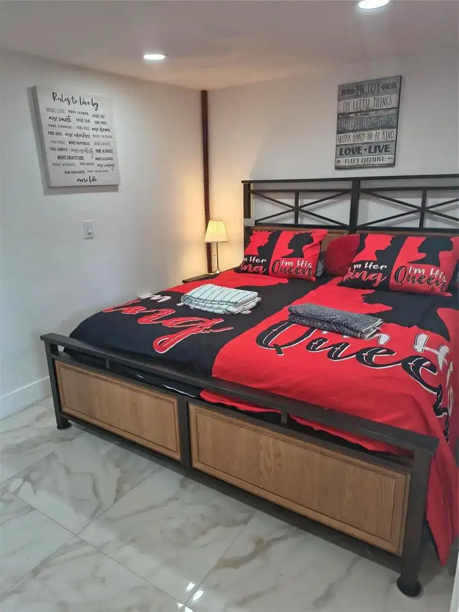 2206 Coolidge Street Unit B, Hollywood FL 33020 photo 3
