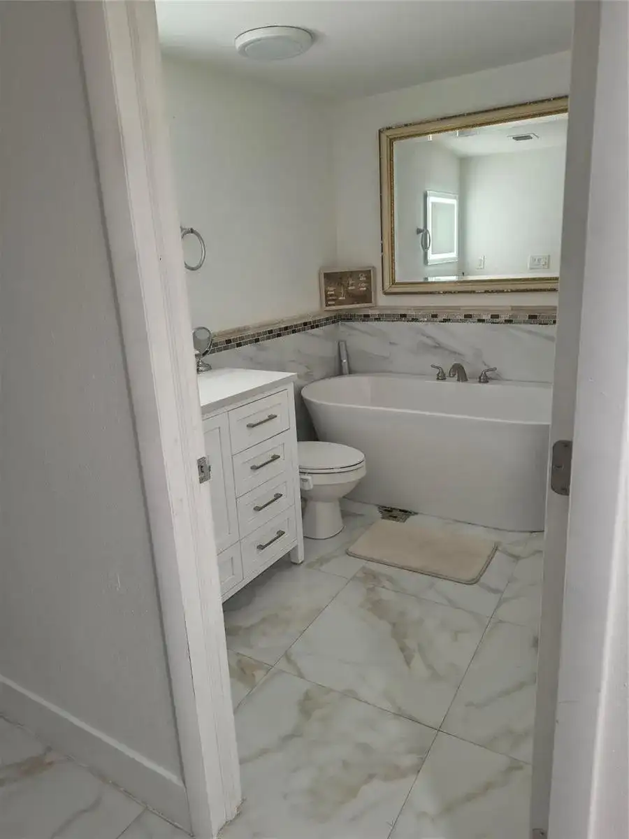 2206 Coolidge Street Unit B, Hollywood FL 33020 photo 5