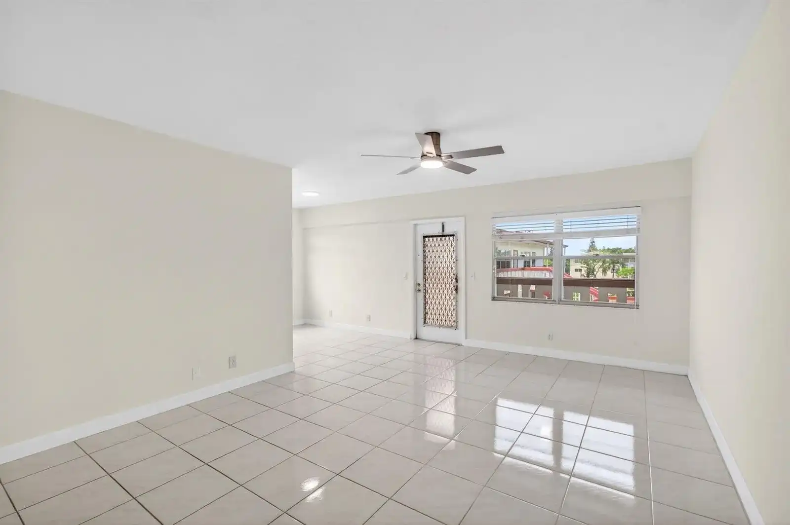 374 Brighton I # 374, Boca Raton FL 33434