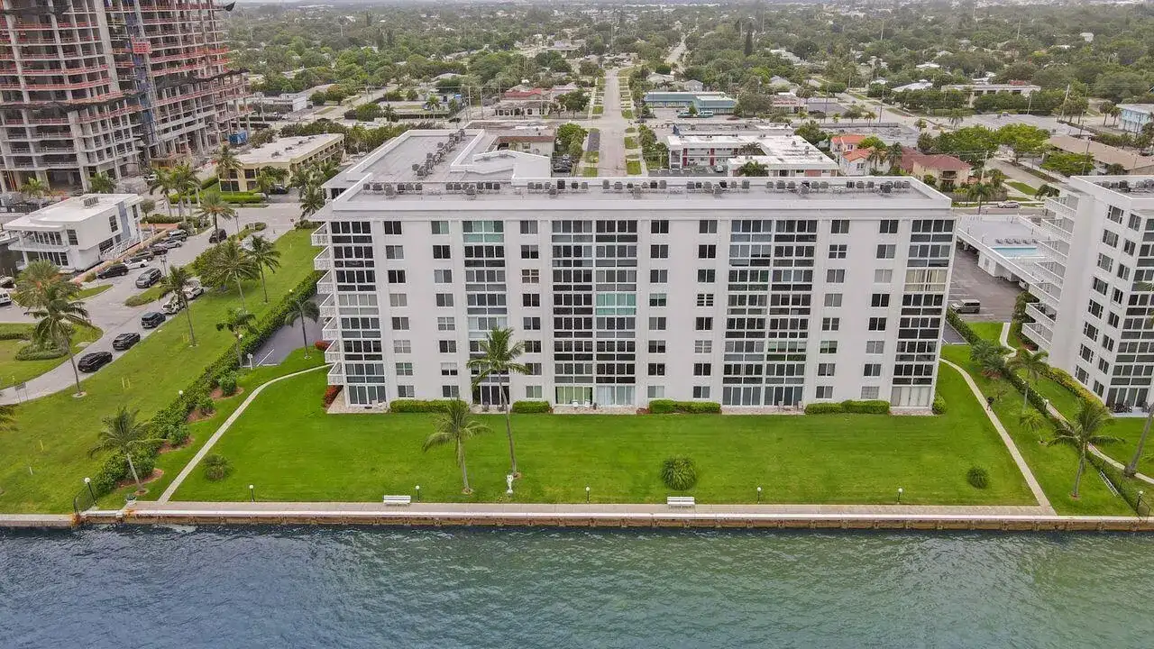 301 Lake Shore Drive # 809, Lake Park FL 33403 photo 5