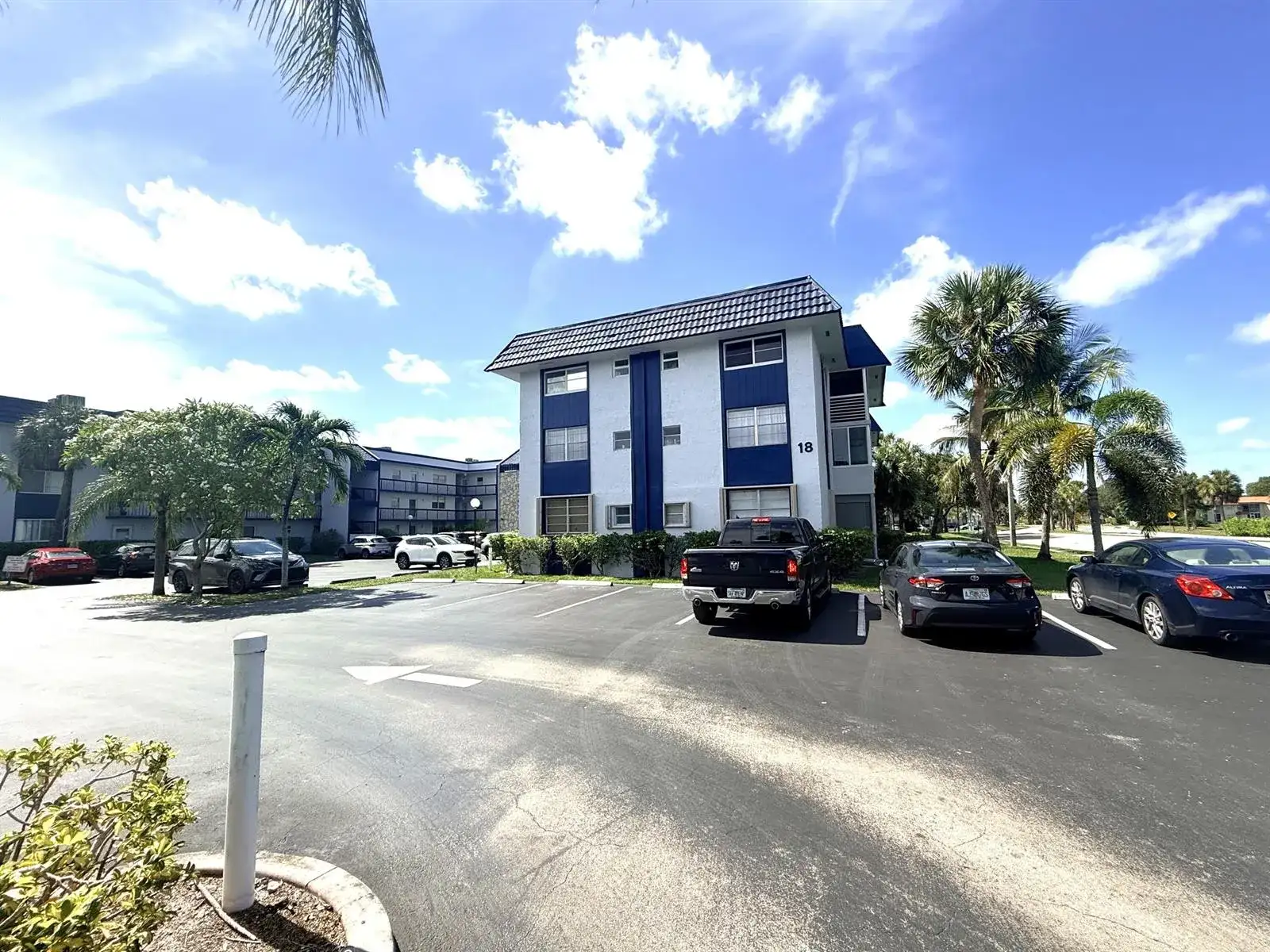 3050 Holiday Springs Boulevard # 111, Margate FL 33063 photo 3