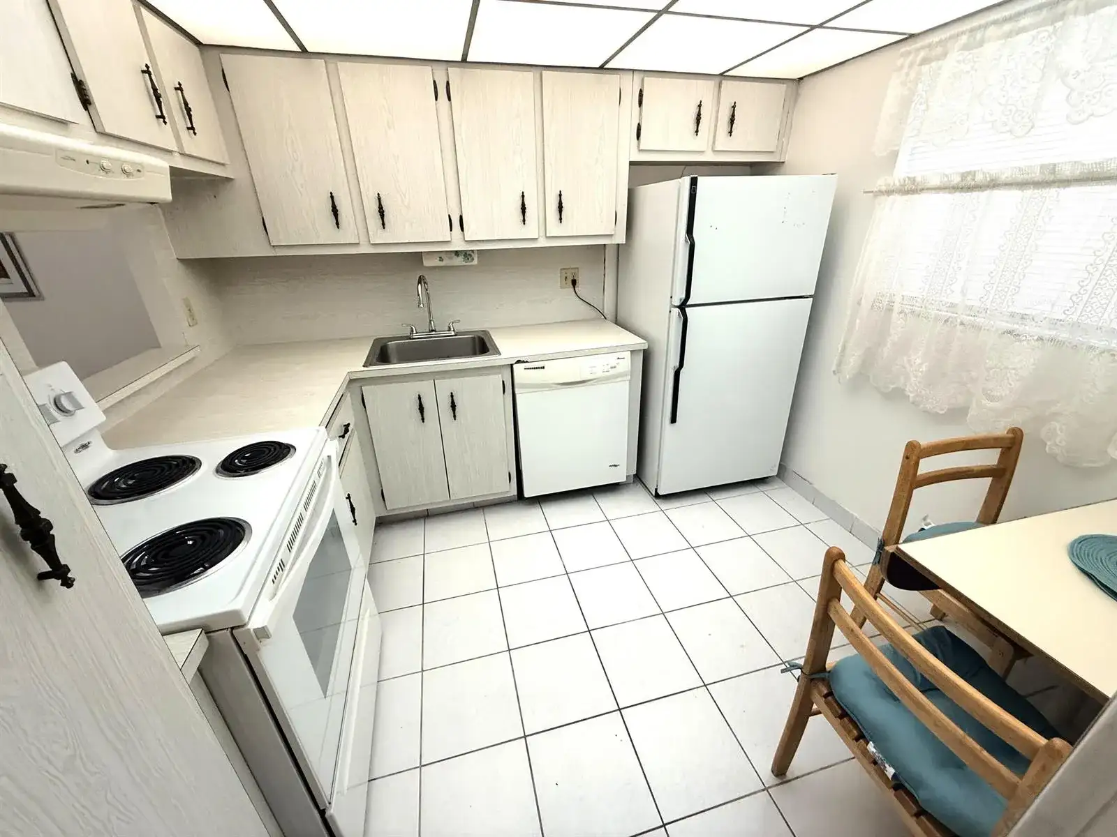3050 Holiday Springs Boulevard # 111, Margate FL 33063 photo 4