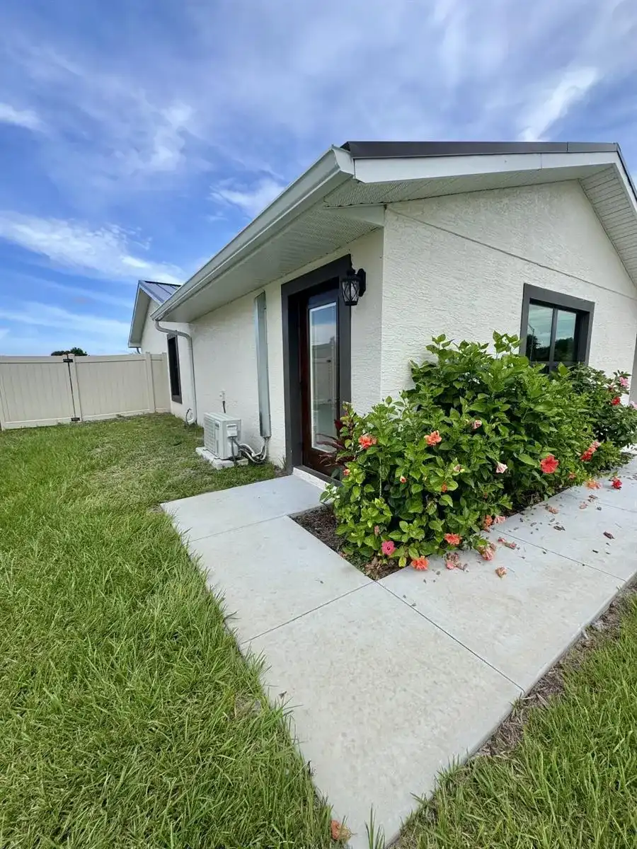 2381 SE Pinero Road, Port St. Lucie FL 34952