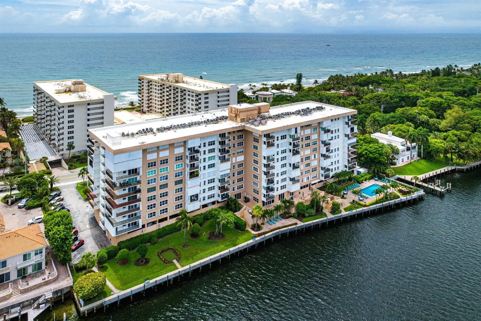 1150 Hillsboro Mile # 905, Hillsboro Beach FL 33062