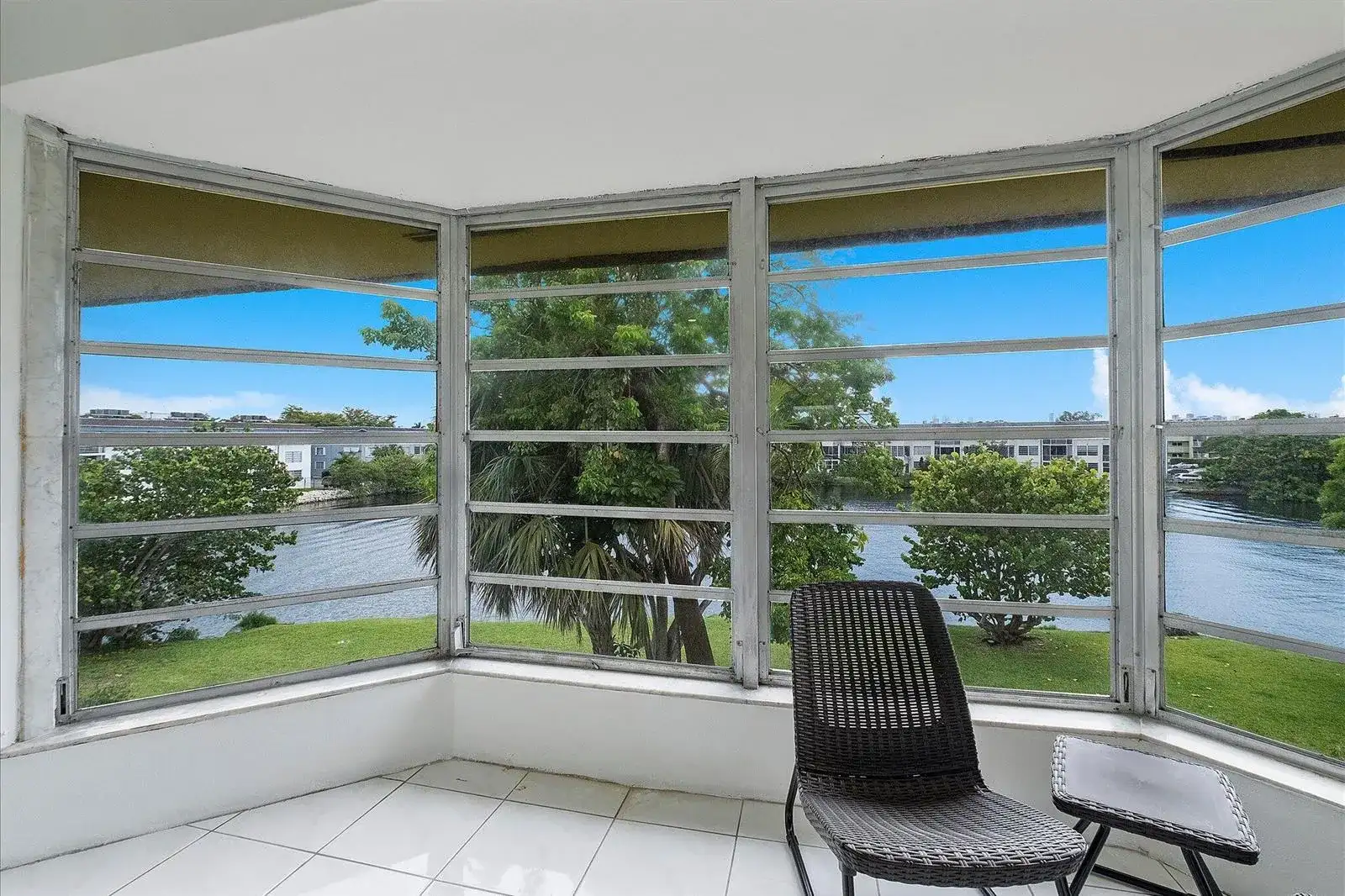 1302 NE 191st Street # 323a, Miami FL 33179 photo 3