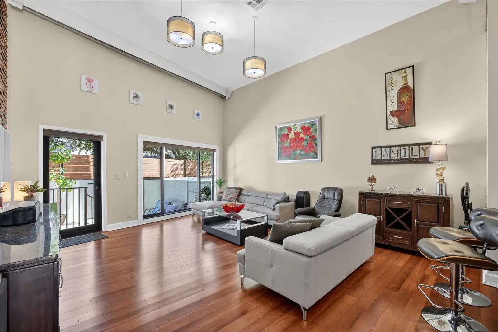 3000 NE 8th Terrace # B4, Oakland Park FL 33334