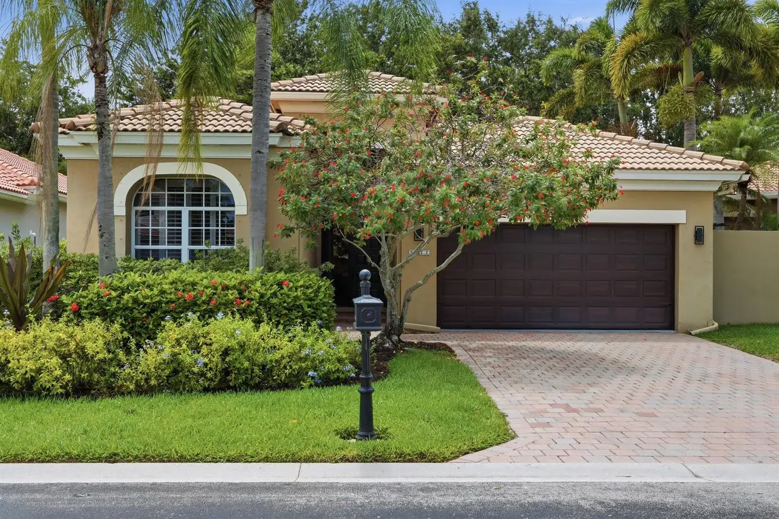 5677 Via De La Plata Circle, Delray Beach FL 33484