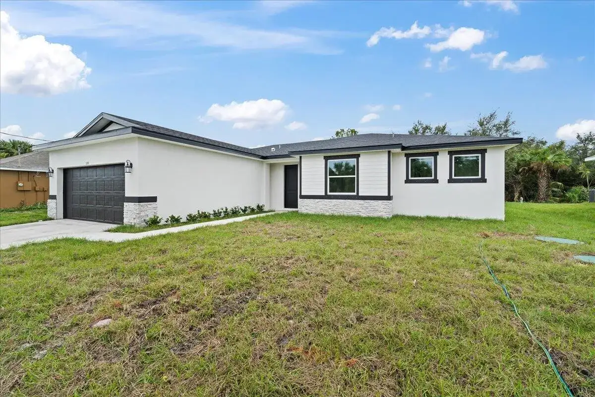 5968 Birch Drive, Fort Pierce FL 34982 photo 2