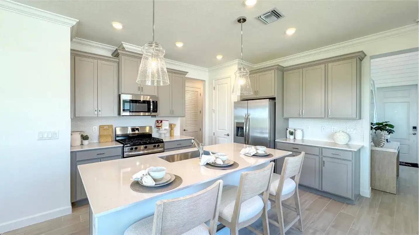 11010 NW Glynlea Blvd Boulevard N, Port St. Lucie FL 34987 photo 2
