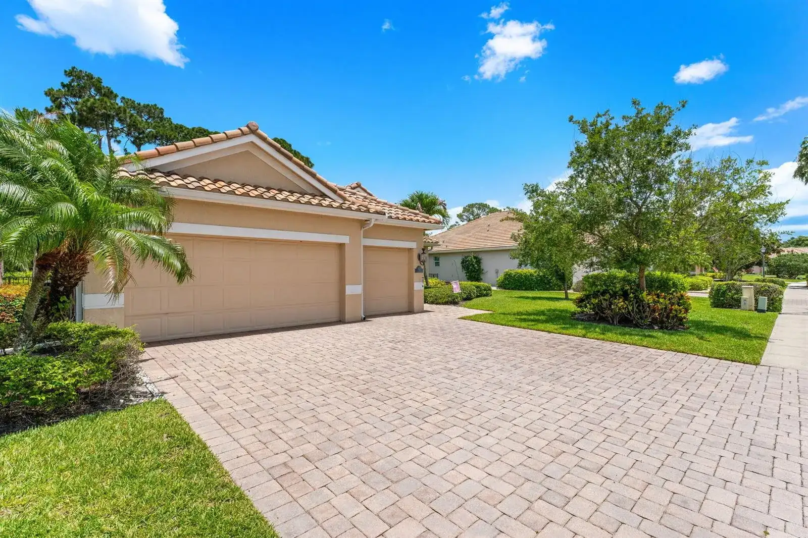 7657 Fieldstone Ranch Square, Vero Beach FL 32967 photo 3