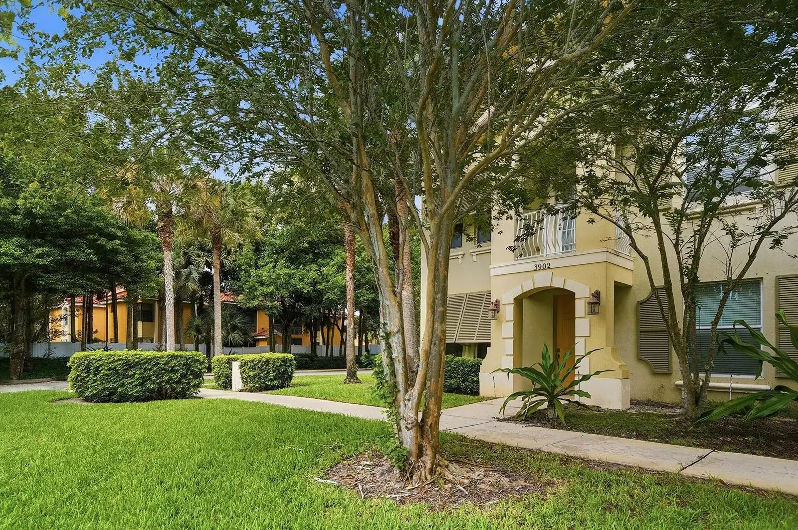 3902 White Peacock Lane, Coconut Creek FL 33073 photo 3