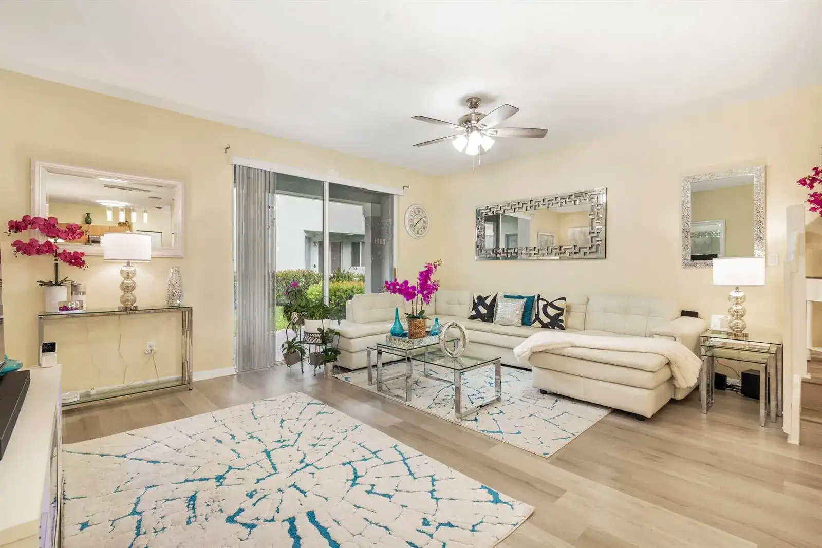 3725 Oleander Terrace, Riviera Beach FL 33404 photo 3
