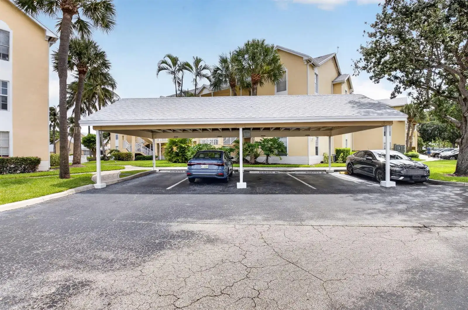 6339 La Costa Drive # D, Boca Raton FL 33433 photo 2