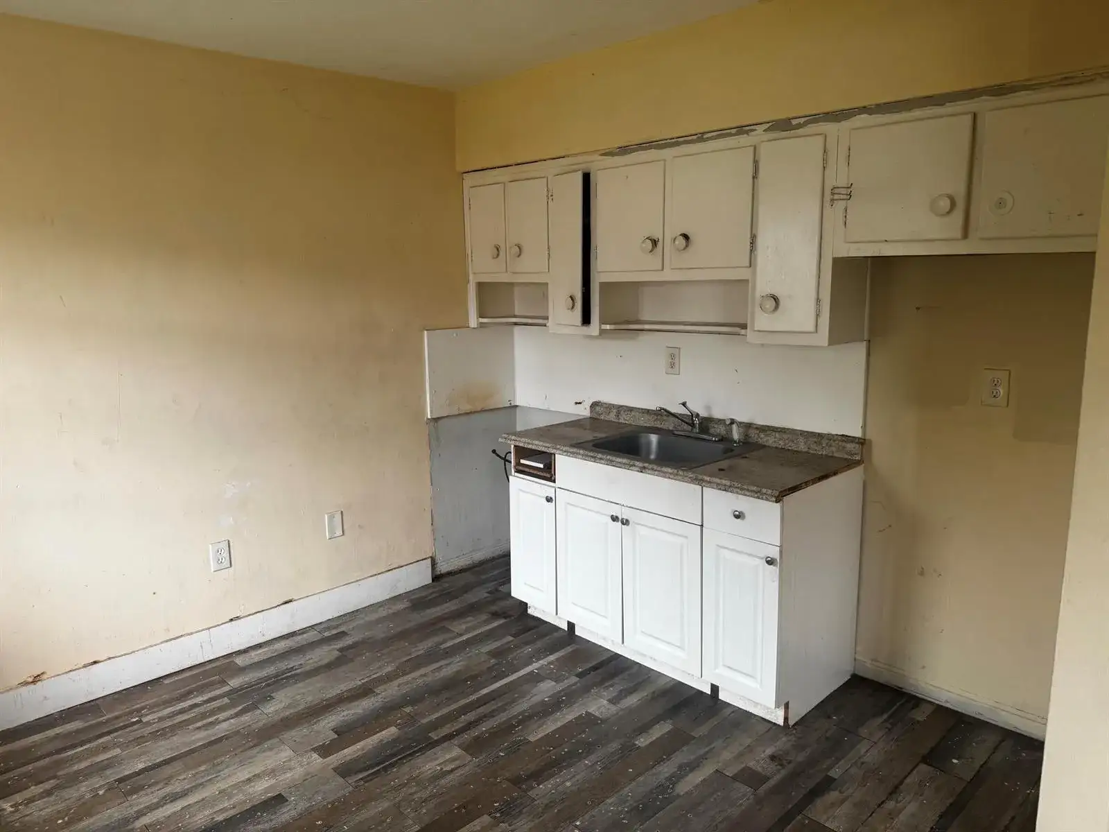 830 NW 60th Street, Miami FL 33127 photo 5