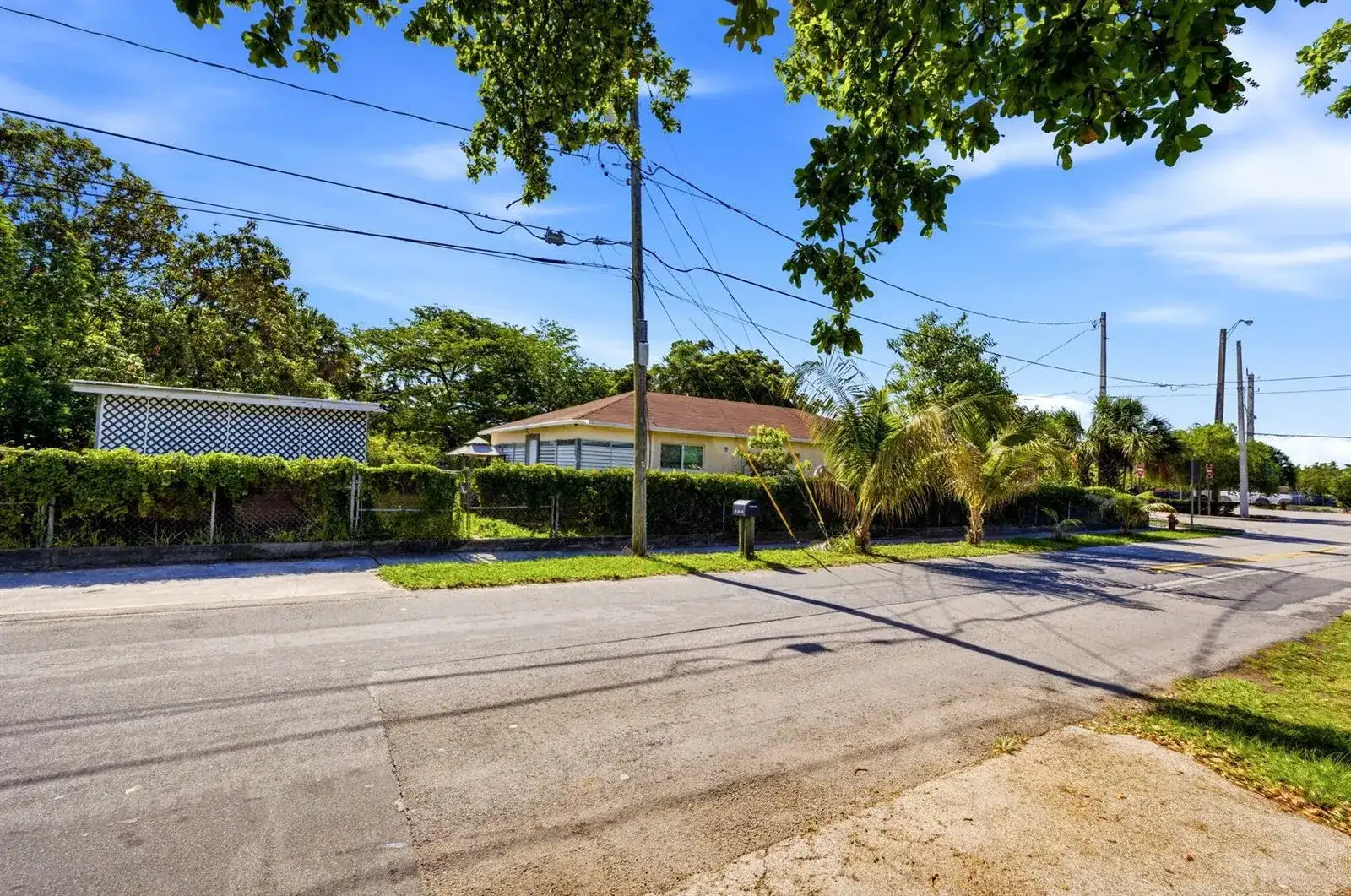 823 Doctor Martin Luther King Junior Boulevard # 823, Pompano Beach FL 33060 photo 2