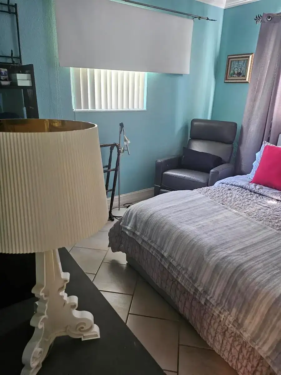 1045 SE 15th Street # 13c, Fort Lauderdale FL 33316 photo 2