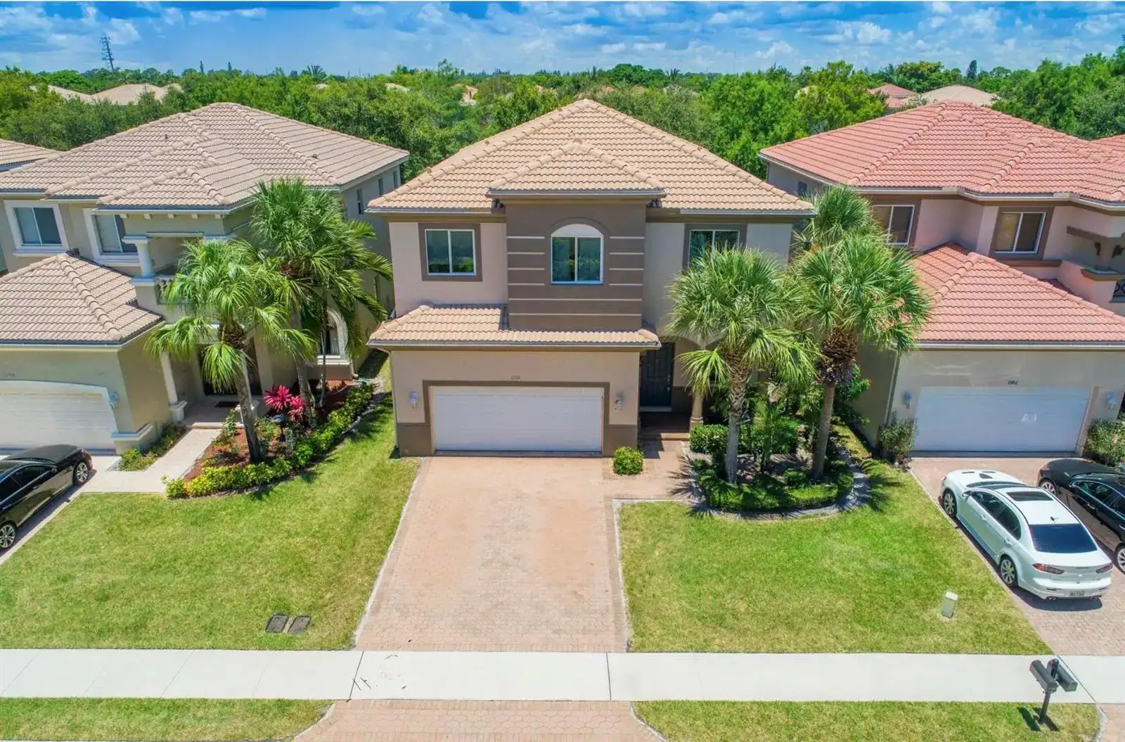 1088 Grove Park Circle, Boynton Beach FL 33436 photo 2