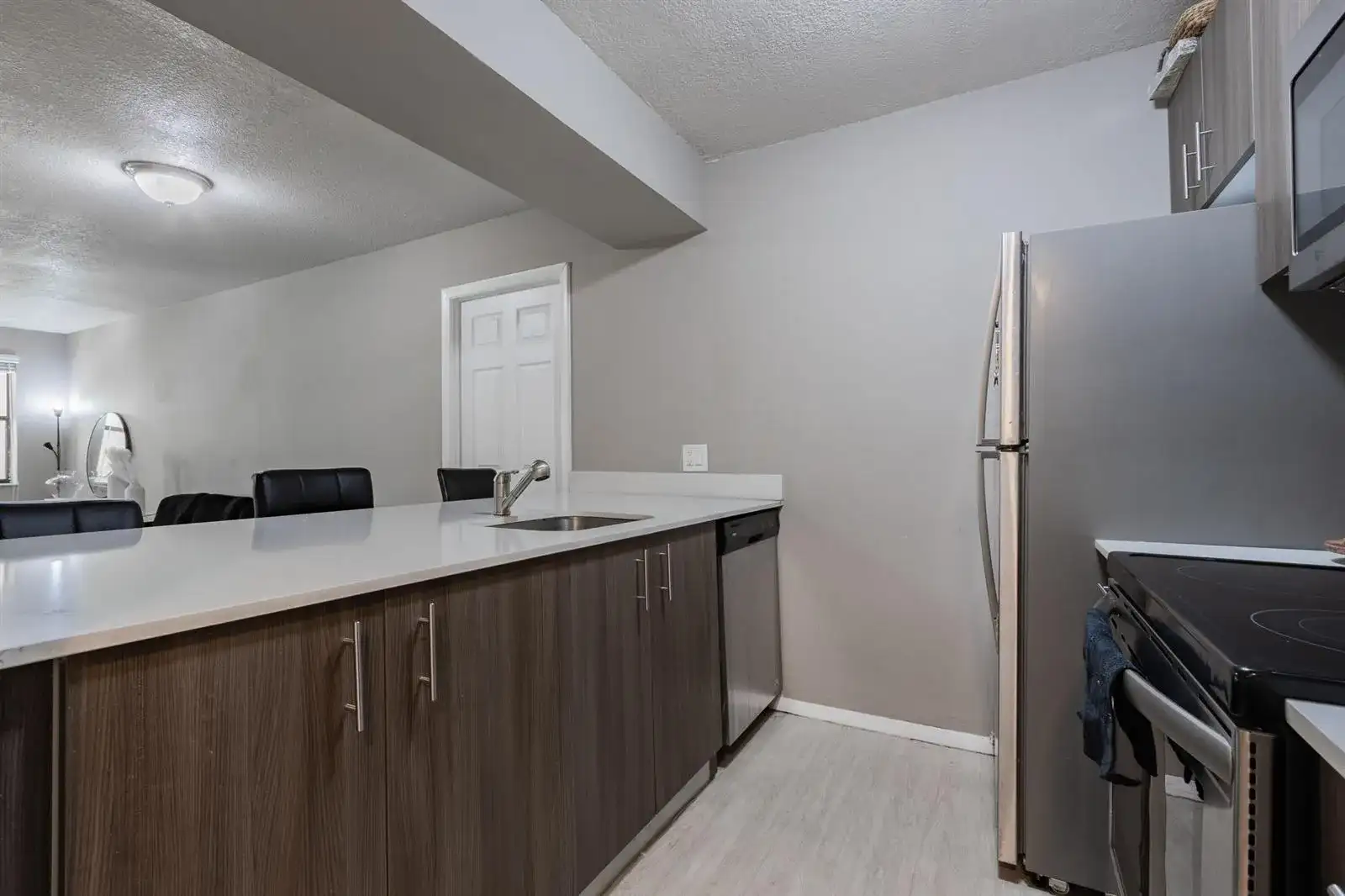8100 Geneva Court # 238, Doral FL 33166 photo 2