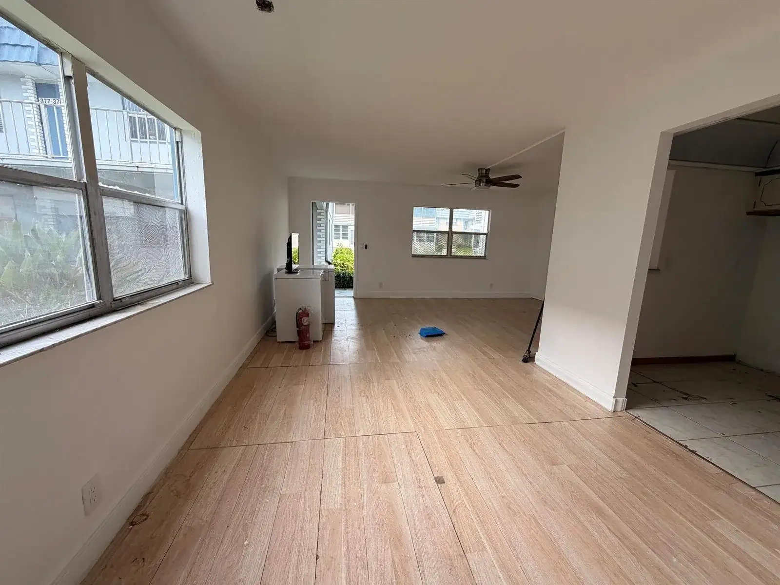 355 Brittany H, Delray Beach FL 33446 photo 2