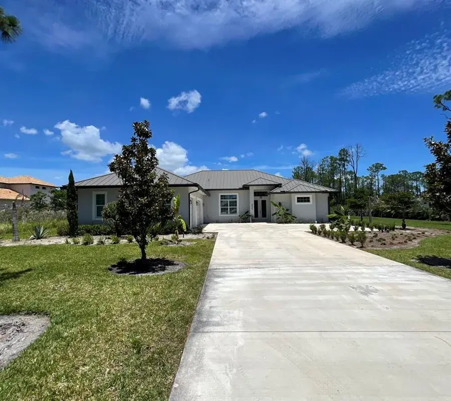 8036 Spendthrift Lane, Port St. Lucie FL 34986