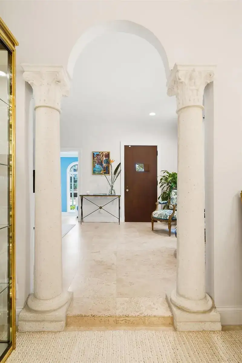 235 Nottingham Boulevard, West Palm Beach FL 33405 photo 5