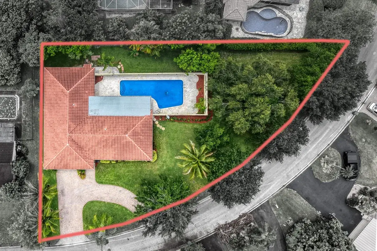 3860 NW 100th Avenue, Coral Springs FL 33065