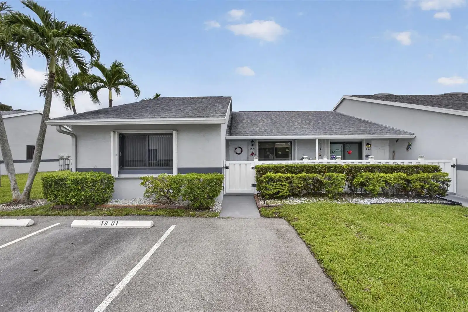 2641 W Gately Dr W # 1901, West Palm Beach FL 33415 photo 2
