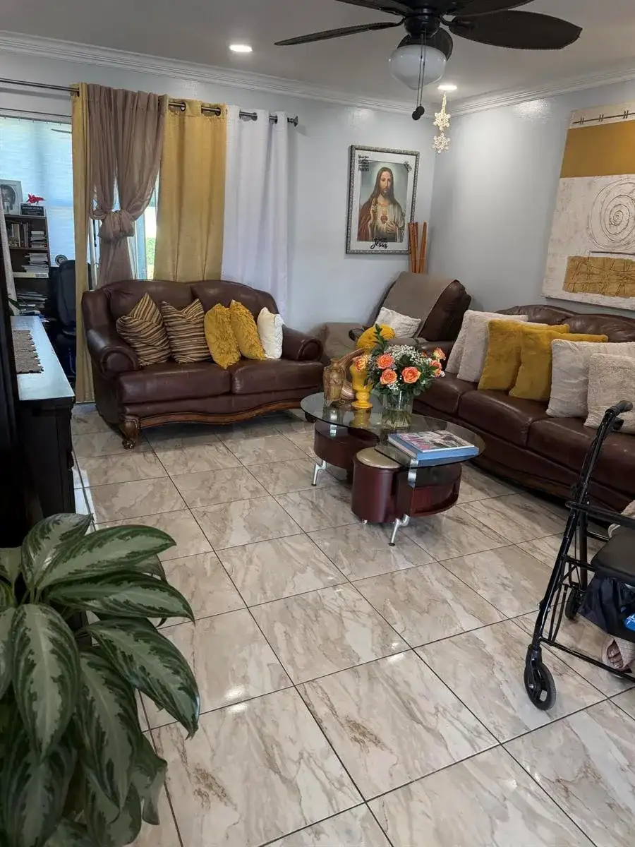 2531 W Barkley Dr Drive W # B, West Palm Beach FL 33415 photo 4